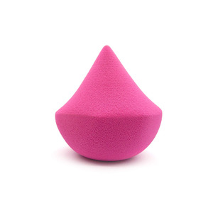 W7 Pro Precision Puff Blending Sponge